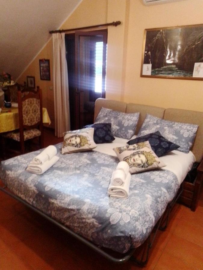 Casa Martina Appartamento Zafferana Etnea Esterno foto